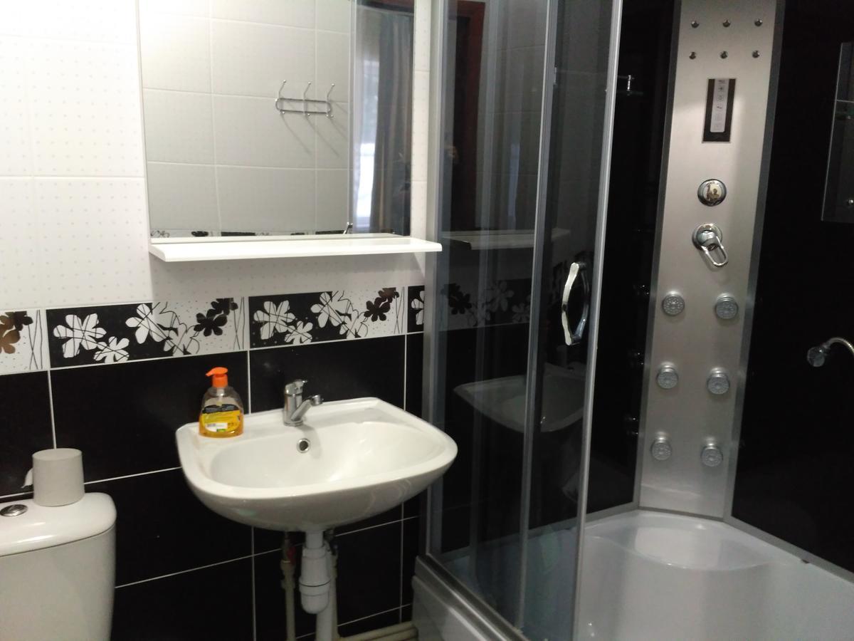 Guest House Relax Kropyvnytskyi Bagian luar foto